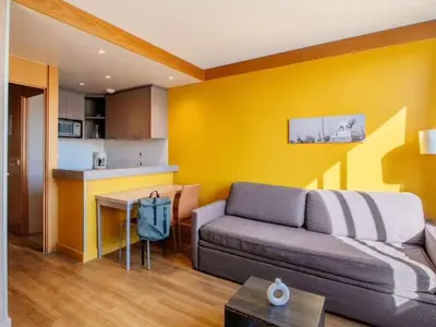 Cuisine ou kitchenette dans l'établissement Aparthotel Adagio Paris XV