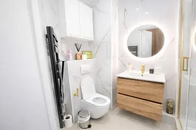 Salle de bains dans l'établissement Appartement coeur paris 16 avec terasse - 2P