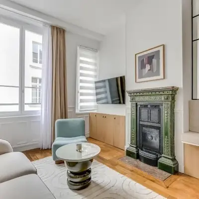 Pick A Flat's Apartment in Louvre - Rue Coquillère