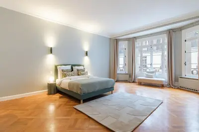 Un ou plusieurs lits dans un hébergement de l'établissement Exceptional Luxury Apartment near Avenue Foch in Paris 16th