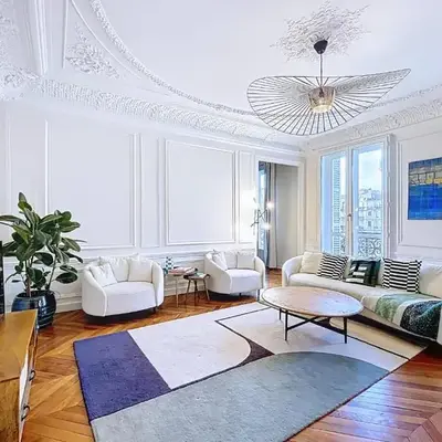 Grand Haussmann Apartment Malesherbes