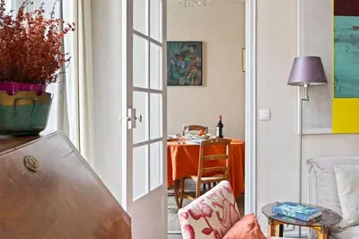 Coin salon dans l'établissement Suite Saint-Germain - Noblesse au cœur de Paris 7