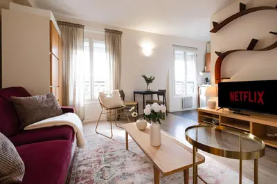 Coin salon dans l'établissement Cozy Studio near Latin Quarter