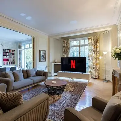 Big 3BR Apartment for 9 - Near Arc de Triomphe