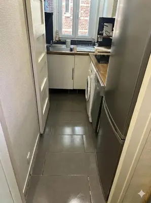Cuisine ou kitchenette dans l'établissement Paris Défense T2 Design