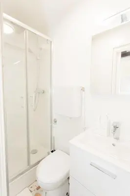Salle de bains dans l'établissement BnBNova - Île Saint-Louis & Pont de la Tournelle