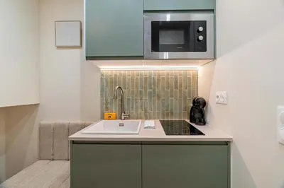 Plan de l'établissement Charmante suite paris 17E