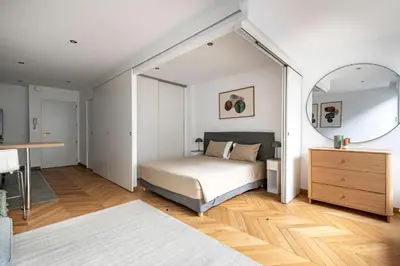 Un ou plusieurs lits dans un hébergement de l'établissement Suite Arc de Triomphe, Étoile, Champs-Elysees