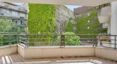 Balcon ou terrasse dans l'établissement Spacieux appartement 2 chambres et terrasse
