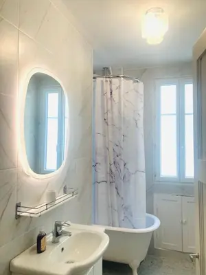 Salle de bains dans l'établissement Grand Paris Le Logis de Colette