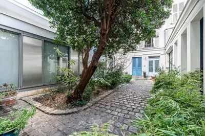 Jardin de l'établissement Fully Furnished Mobility Lease - Central Paris