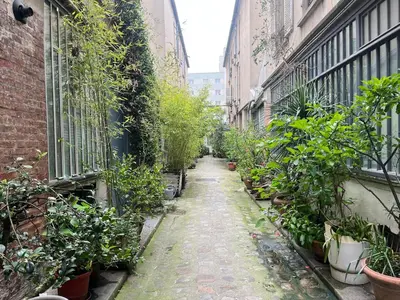 Jardin de l'établissement Appartement paisible et soigné