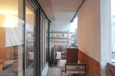 Plan de l'établissement Joli T1 avec balcon à Paris