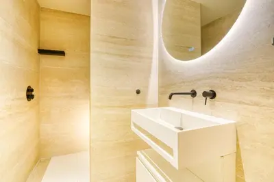 Salle de bains dans l'établissement Paris La Belle - Lafayette