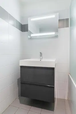 Salle de bains dans l'établissement 201 - Charmant studio jardins des plantes -Paris 5