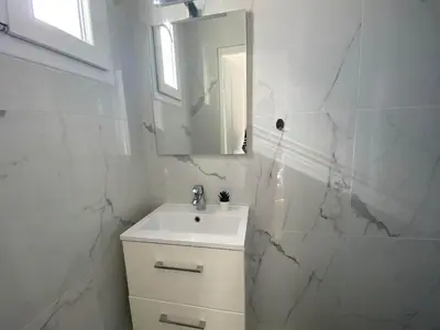 Salle de bains dans l'établissement 322 Suite Kléber - Cosy Apartment Paris Center