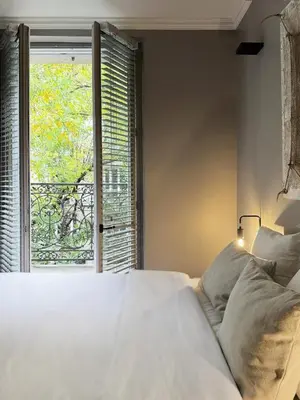 Un ou plusieurs lits dans un hébergement de l'établissement Romantic Montmartre - bright apartment - Paris