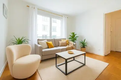 Coin salon dans l'établissement Prestigious Home near Champs Elysées