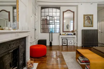 Plan de l'établissement Charming chic apartment in Upper Marais 160m