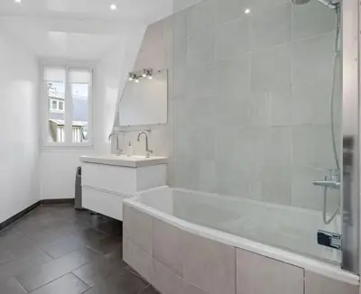 Salle de bains dans l'établissement CC Beaugrenelle Near Tour Eiffel