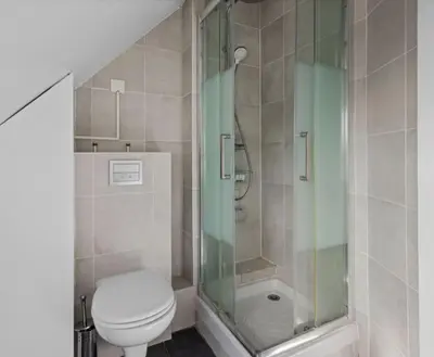 Salle de bains dans l'établissement CC Beaugrenelle Near Tour Eiffel