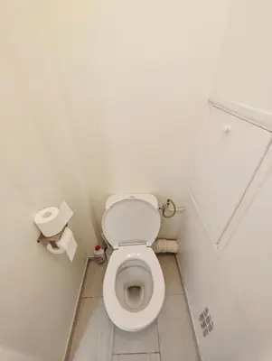 Salle de bains dans l'établissement Bright Paris Apt Bastille Nation for 3 Guests