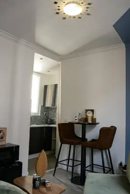 Coin salon dans l'établissement Chocolat Paris, Cozy apartment