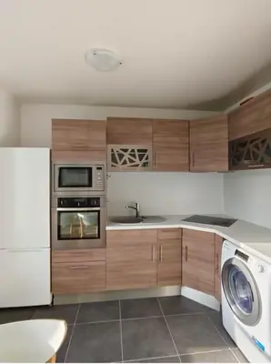 Plan de l'établissement modern, 2 bedrooms la défense, big balcony