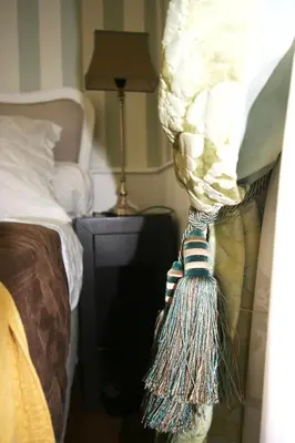 Un ou plusieurs lits dans un hébergement de l'établissement ParisInteriorsRentals - Beautiful 2 BDR Le Marais NOTRE DAME