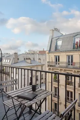 Balcon ou terrasse dans l'établissement Hotel Saint-Louis Pigalle