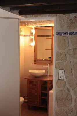 Salle de bains dans l'établissement Hotel Hauteville Opera