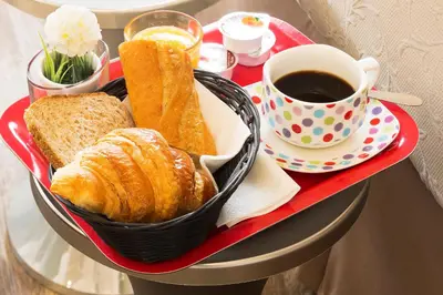 Nourriture dans l'hôtel ou à proximité