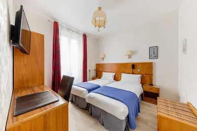 Un ou plusieurs lits dans un hébergement de l'établissement Crystal Hotel