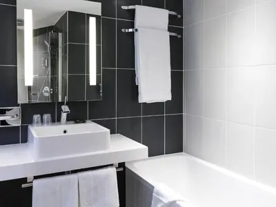 Salle de bains dans l'établissement Novotel Suites Paris Expo Porte de Versailles