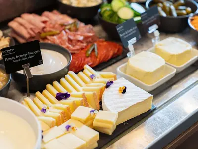 Nourriture dans l'hôtel ou à proximité