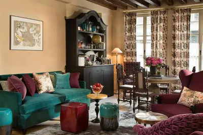 Coin salon dans l'établissement Les Tournelles