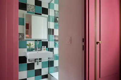 Salle de bains dans l'établissement Les Tournelles