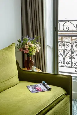 Coin salon dans l'établissement Hôtel Adèle & Jules