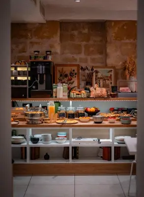 Nourriture dans l'hôtel ou à proximité