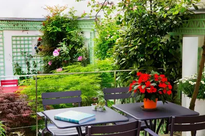 Jardin de l'établissement Hôtel Mistral