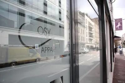 Plan de l'établissement Cosy Apparts Suresnes La Défense