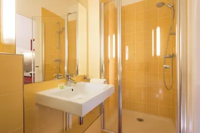 Salle de bains dans l'établissement Fondary Family Residence
