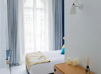 Un ou plusieurs lits dans un hébergement de l'établissement 1er Etage Opéra