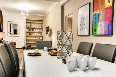 Coin salon dans l'établissement Sweett - Paix