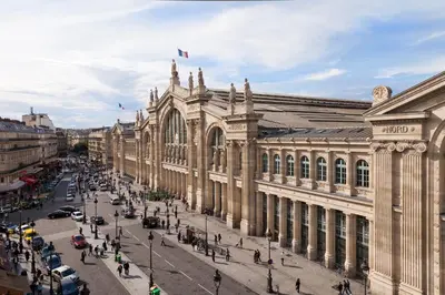 Vue générale sur Paris ou vue de la ville depuis l'hôtel