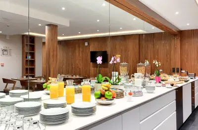 Nourriture dans l'hôtel ou à proximité