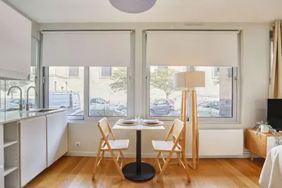 Coin salon dans l'établissement Studio Eiffel Tower by Studio prestige