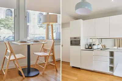 Cuisine ou kitchenette dans l'établissement Studio Eiffel Tower by Studio prestige
