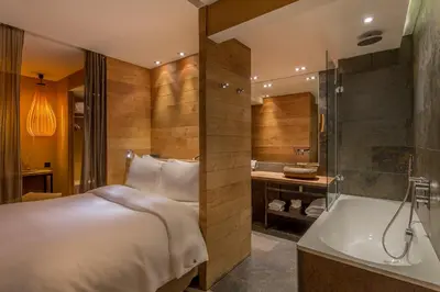 Salle de bains dans l'établissement Hidden Hotel