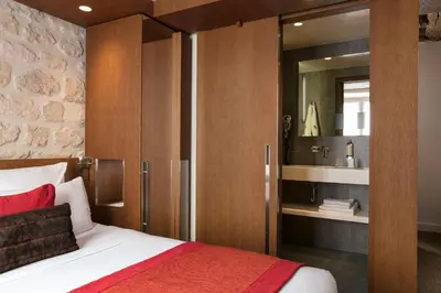 Un ou plusieurs lits dans un hébergement de l'établissement Select Hotel